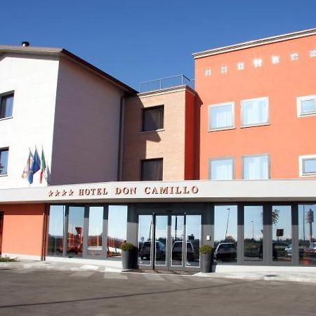 ברשלו Hotel Don Camillo מראה חיצוני תמונה