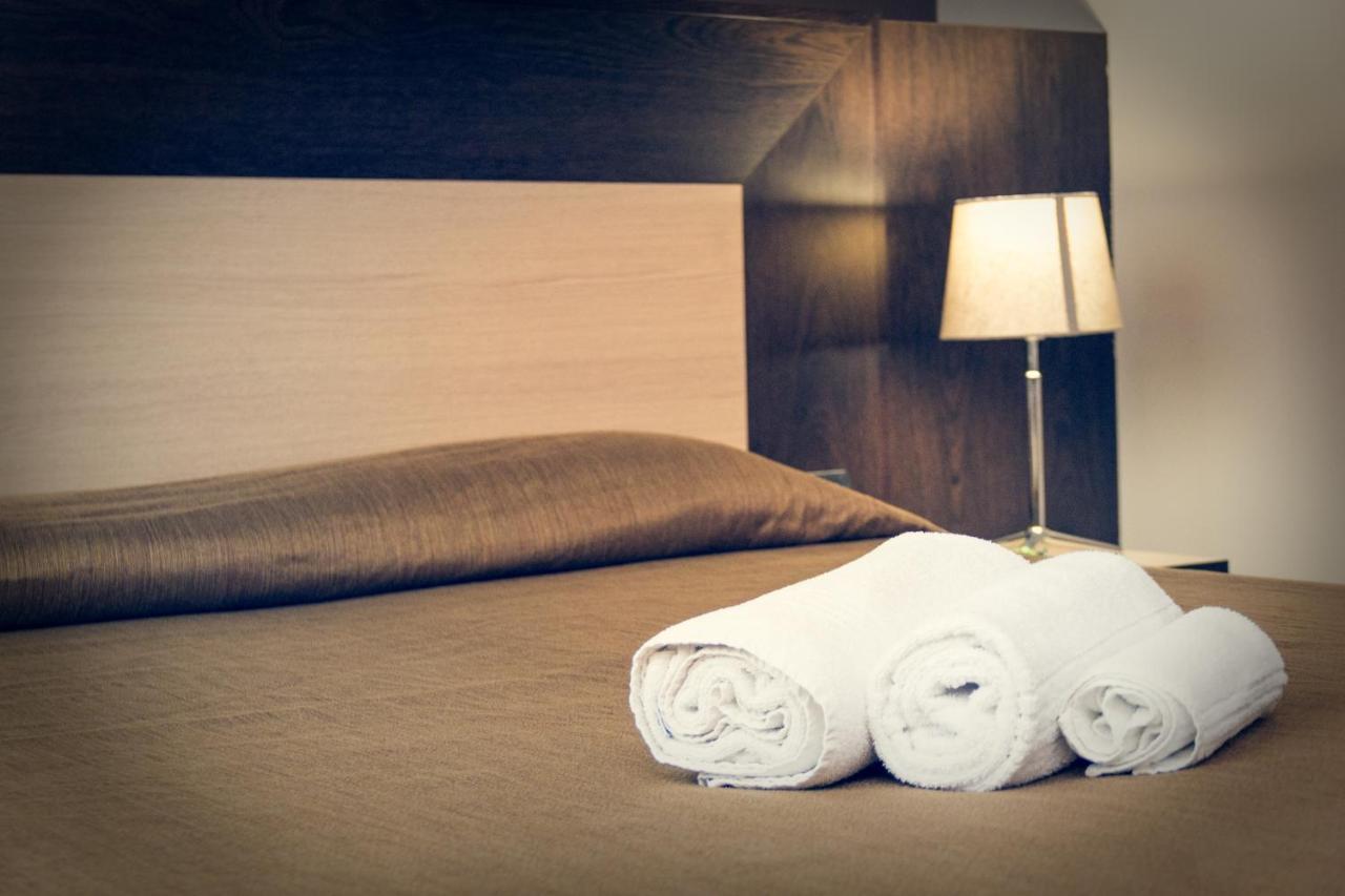 ברשלו Hotel Don Camillo מראה חיצוני תמונה